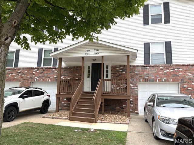 790 Delray Drive G, St Peters, MO 63376