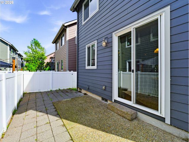 9279 Sw CASCARA Ln, Tualatin, OR 97062