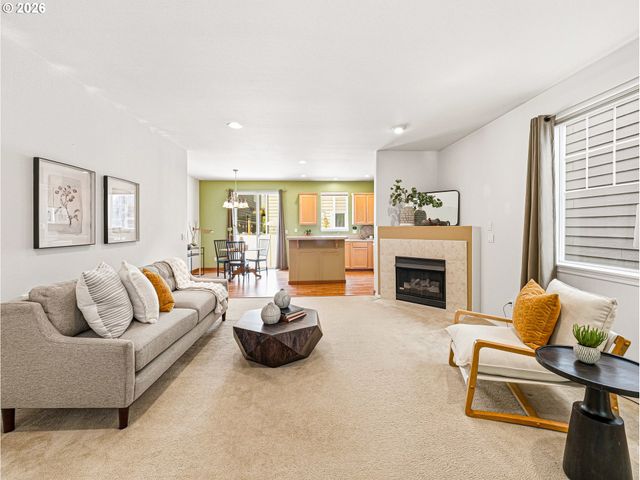 9279 Sw CASCARA Ln, Tualatin, OR 97062