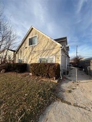 20415 E 14 Mile Road, Clinton Charter Township, MI 48035