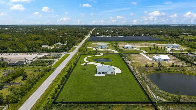4836 SW Savage Street, Palm City, FL 34990