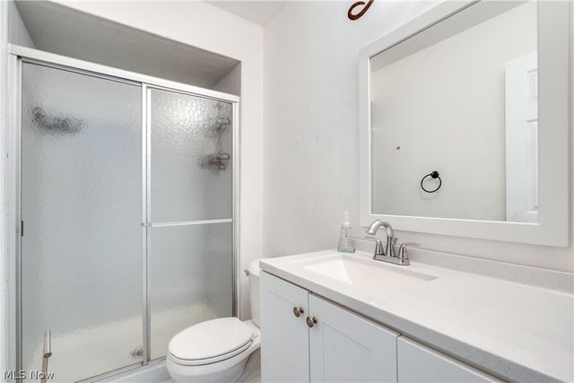 5880 Deepwood Trail, Solon, OH 44139