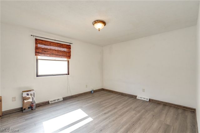 5880 Deepwood Trail, Solon, OH 44139