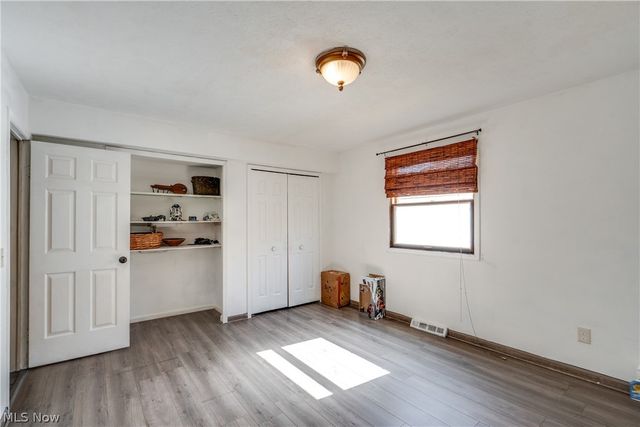 5880 Deepwood Trail, Solon, OH 44139