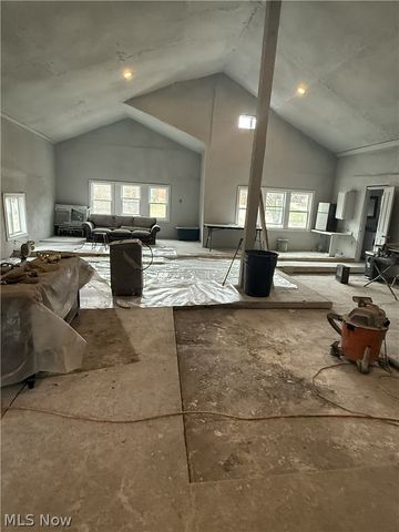 5880 Deepwood Trail, Solon, OH 44139