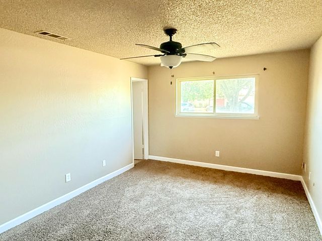 1850 W Donner Avenue, Fresno, CA 93705