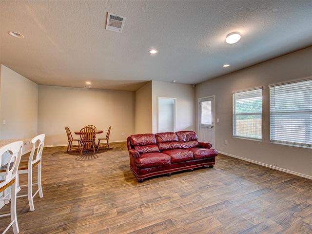 13001 Brahmin DR, Austin, TX 78724