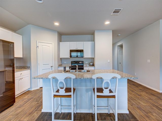 13001 Brahmin DR, Austin, TX 78724