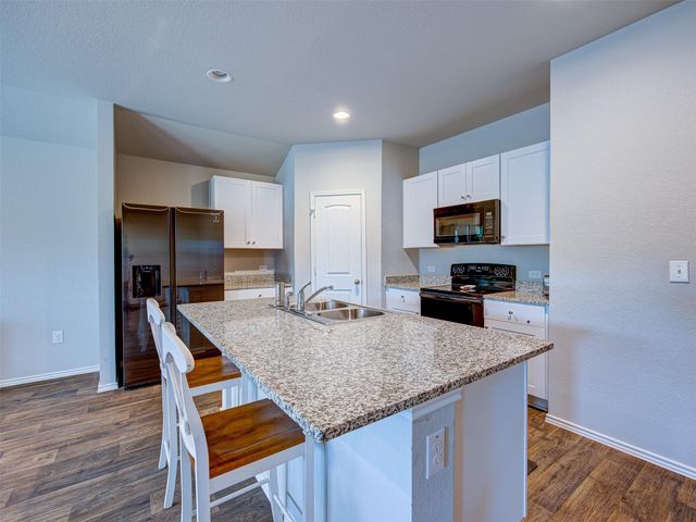 13001 Brahmin DR, Austin, TX 78724