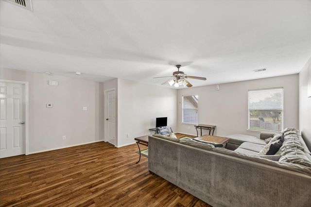 21702 Cozy Hollow Lane, Richmond, TX 77469