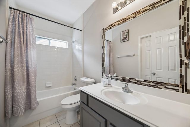 21702 Cozy Hollow Lane, Richmond, TX 77469