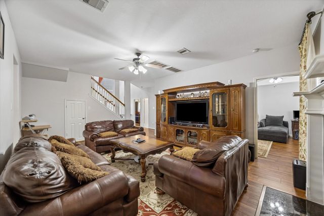 21702 Cozy Hollow Lane, Richmond, TX 77469