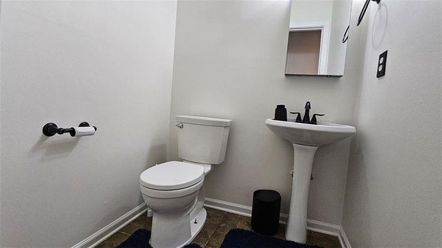 13030 CRABAPPLE LAKE Drive, Roswell, GA 30076