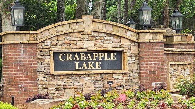 13030 CRABAPPLE LAKE Drive, Roswell, GA 30076