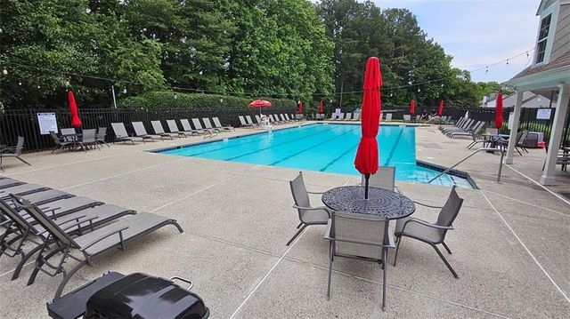 13030 CRABAPPLE LAKE Drive, Roswell, GA 30076