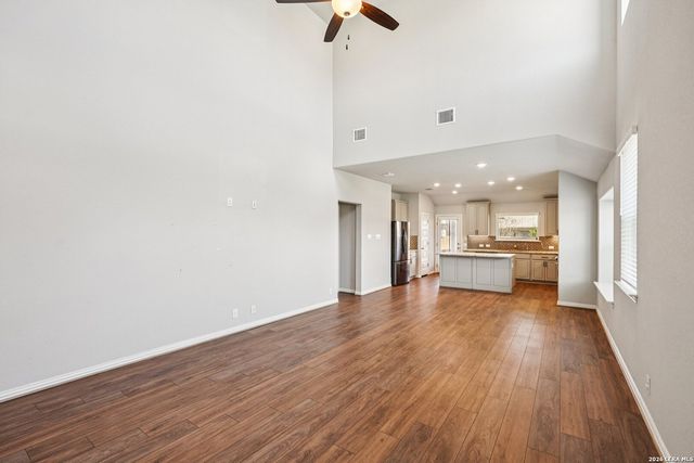 2034 EGRET AVE, New Braunfels, TX 78132
