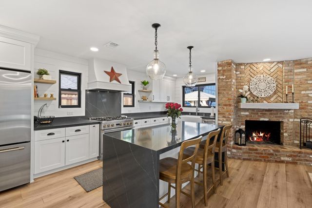 5716 Reinhold St, Fair Oaks, CA 95628