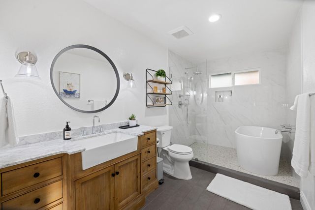 5716 Reinhold St, Fair Oaks, CA 95628