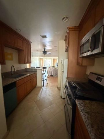 309 W Alhambra, Alhambra, CA 91801