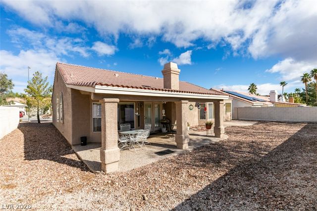 8113 Tropic Isle Circle, Las Vegas, NV 89128