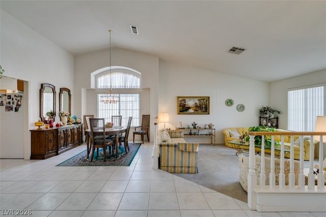 8113 Tropic Isle Circle, Las Vegas, NV 89128