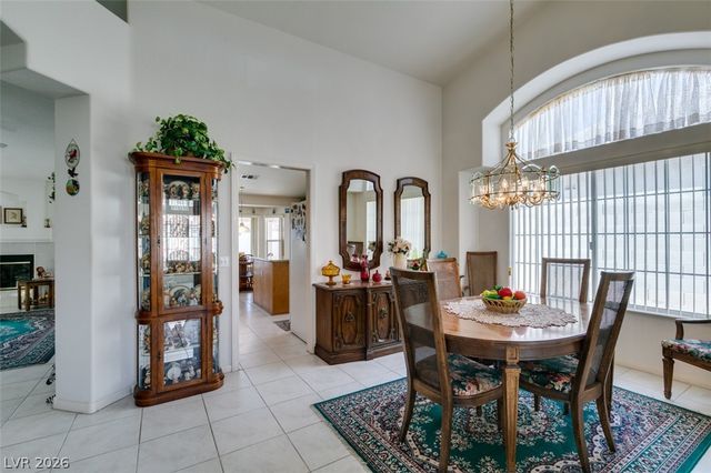 8113 Tropic Isle Circle, Las Vegas, NV 89128