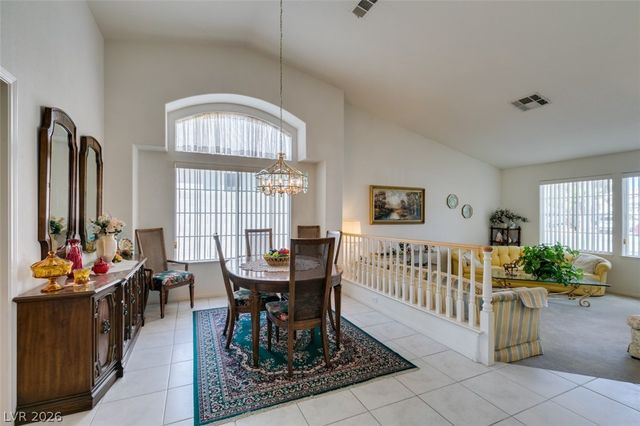 8113 Tropic Isle Circle, Las Vegas, NV 89128