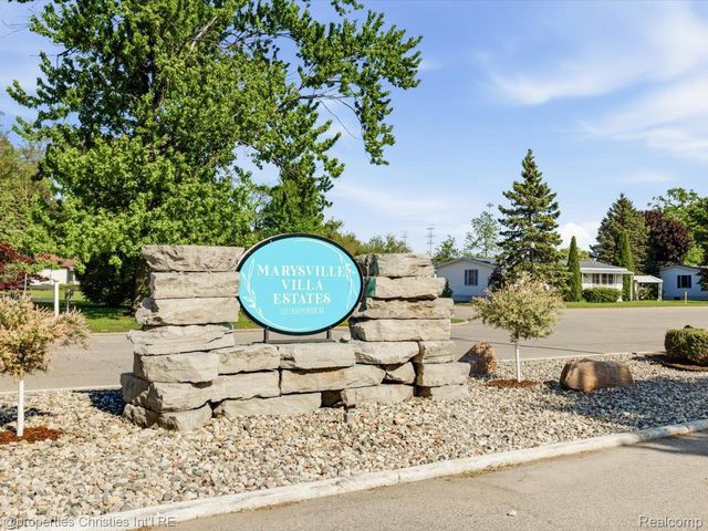 3333 Ravenswood Road 81, Marysville, MI 48040
