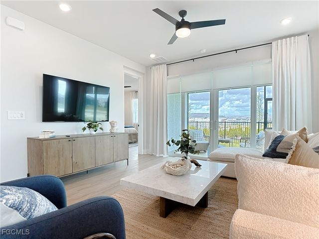 8735 Catamaran DR 3A-Villa, Naples, FL 34114