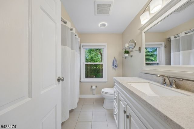 23 Benvenue Ave, West Orange Twp., NJ 07052