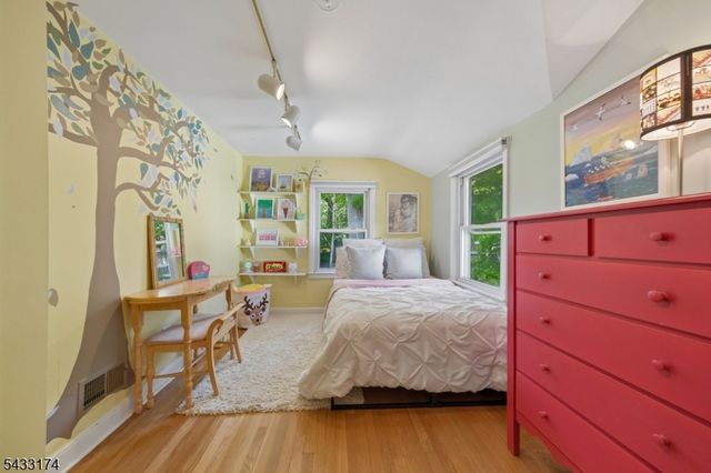 23 Benvenue Ave, West Orange Twp., NJ 07052