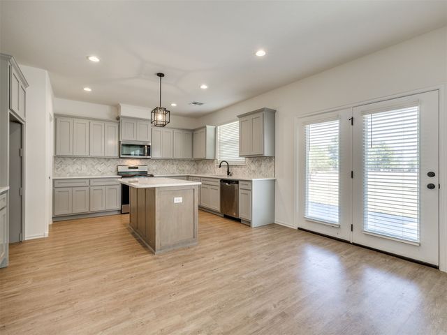 31185 E 65th Court S, Broken Arrow, OK 74014