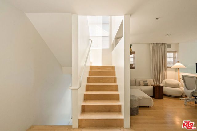 27 Paloma Avenue, Venice (los Angeles), CA 90291