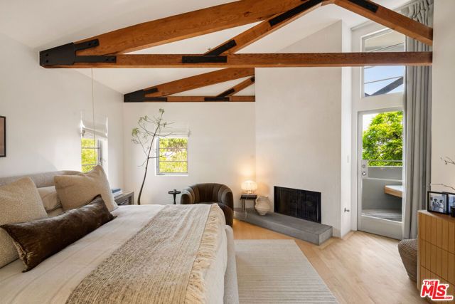 27 Paloma Avenue, Venice (los Angeles), CA 90291