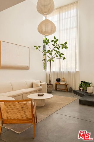 27 Paloma Avenue, Venice (los Angeles), CA 90291