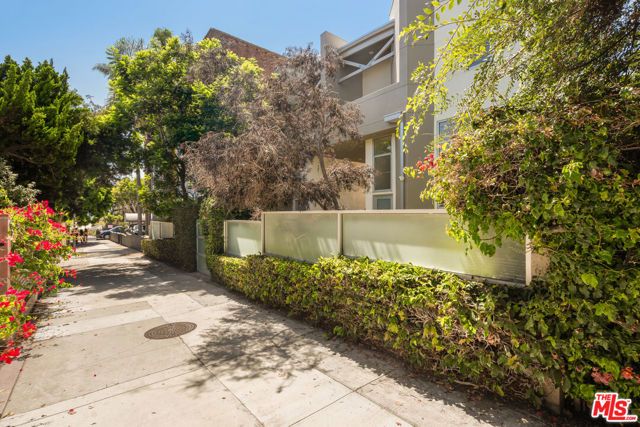 27 Paloma Avenue, Venice (los Angeles), CA 90291