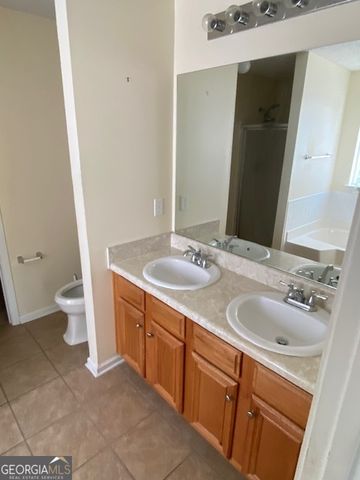 530 Shire Lane, Fairburn, GA 30213