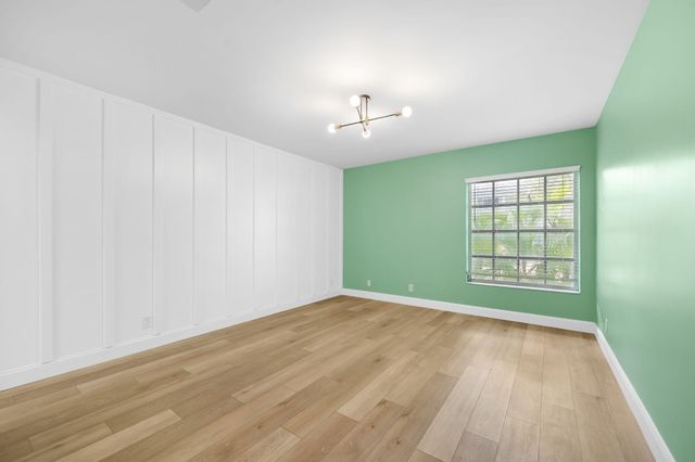 2191 NE 68th Street 407, Fort Lauderdale, FL 33308