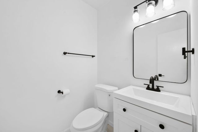 2191 NE 68th Street 407, Fort Lauderdale, FL 33308