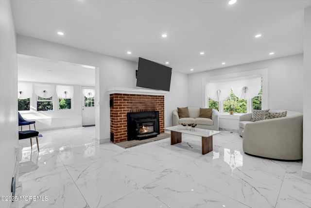 121 Parker Road, West Long Branch, NJ 07764