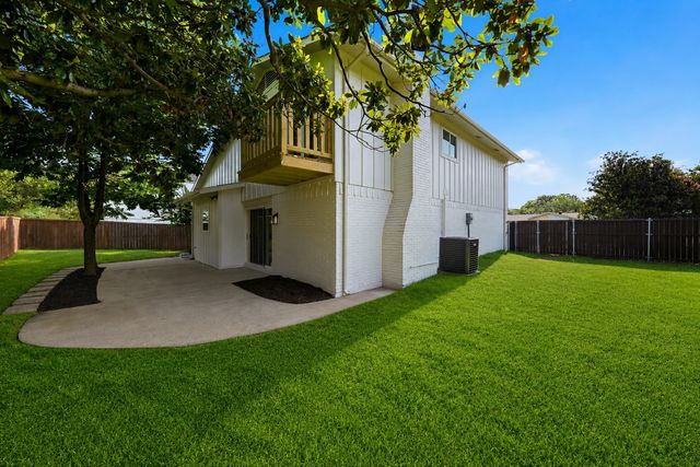 15746 Overmead Circle, Dallas, TX 75248
