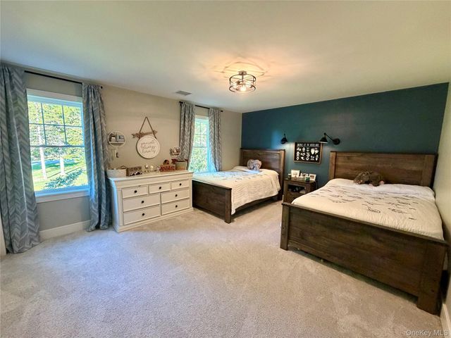101 Beverly Road, Chester, NY 10918