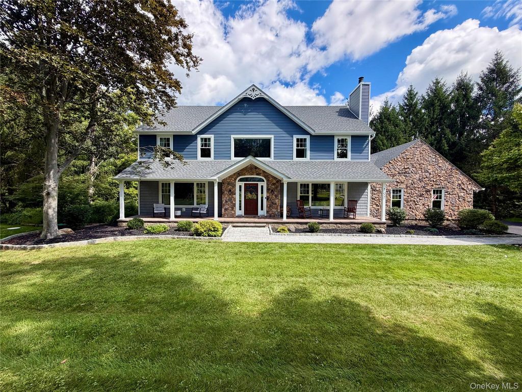 101 Beverly Road, Chester, NY 10918 — exterior