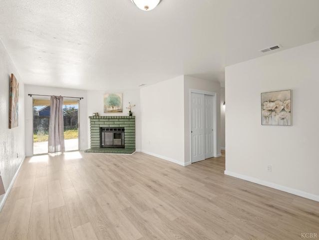 4359 W Cardiff Avenue, Fresno, CA 93722
