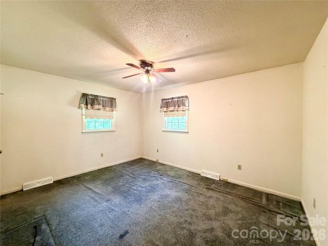 232 Chase Drive, Forest City, NC 28043