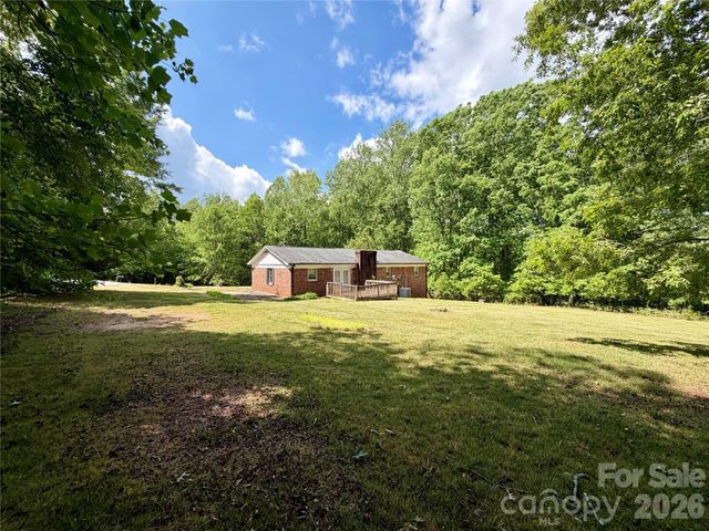 232 Chase Drive, Forest City, NC 28043