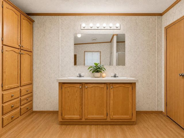 90 Monteiro Drive, Hinsdale, NH 03451