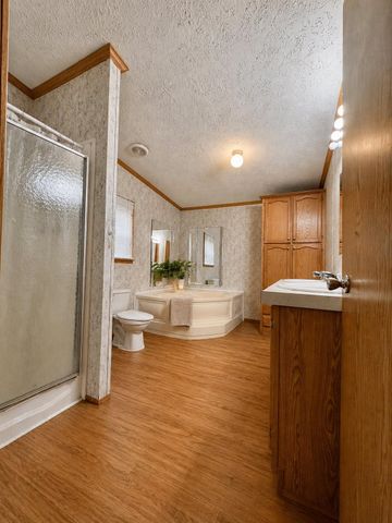 90 Monteiro Drive, Hinsdale, NH 03451