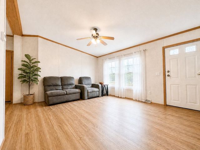 90 Monteiro Drive, Hinsdale, NH 03451