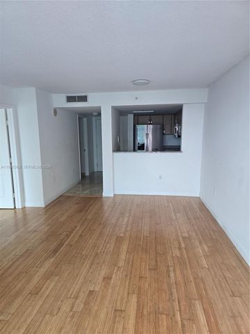 2101 Brickell Ave 1911, Miami, FL 33129